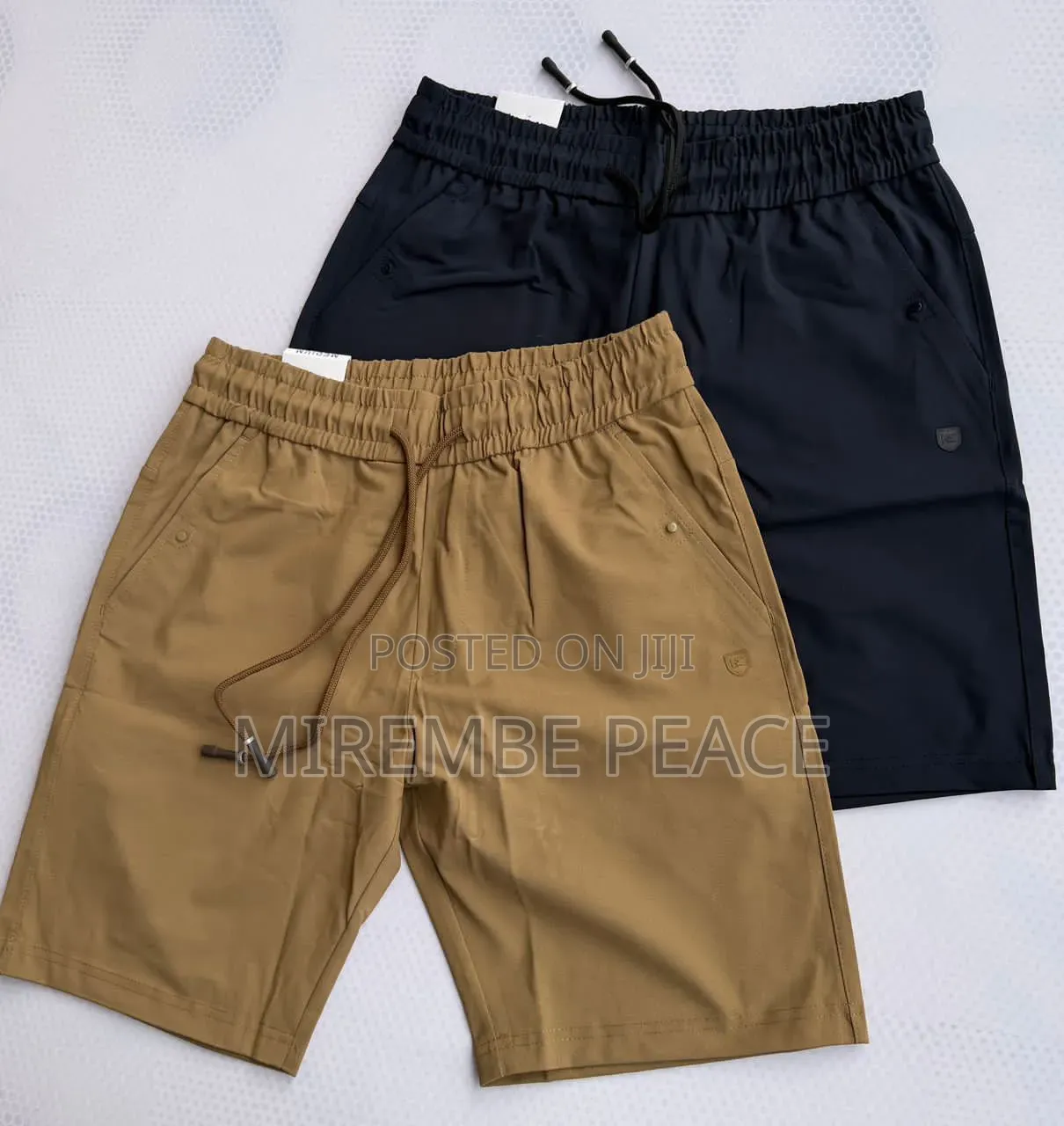 Gent's Khaki Shorts