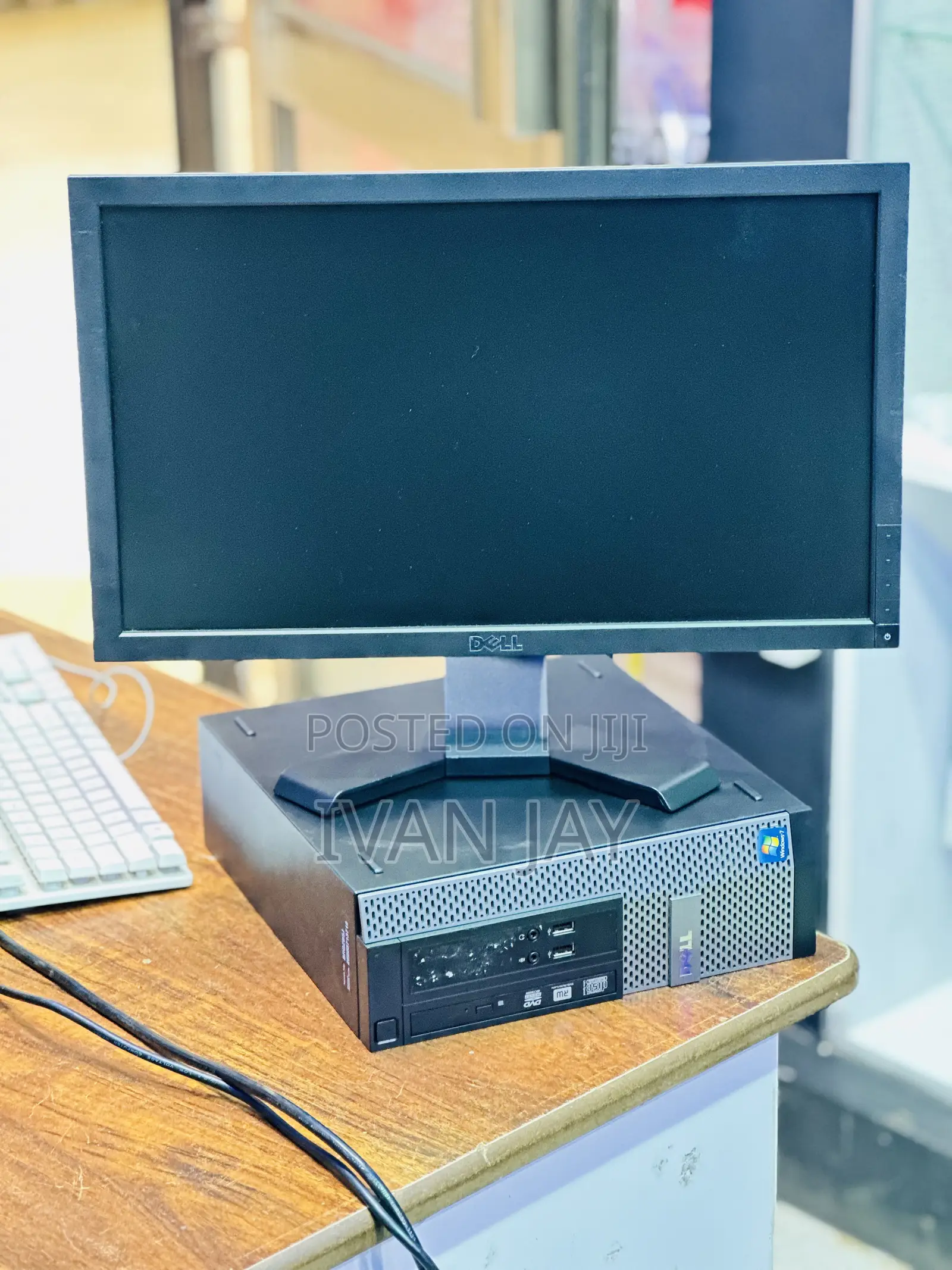 New Desktop Computer Dell OptiPlex 3050 8GB Intel Core i7 HDD+SSD 500GB