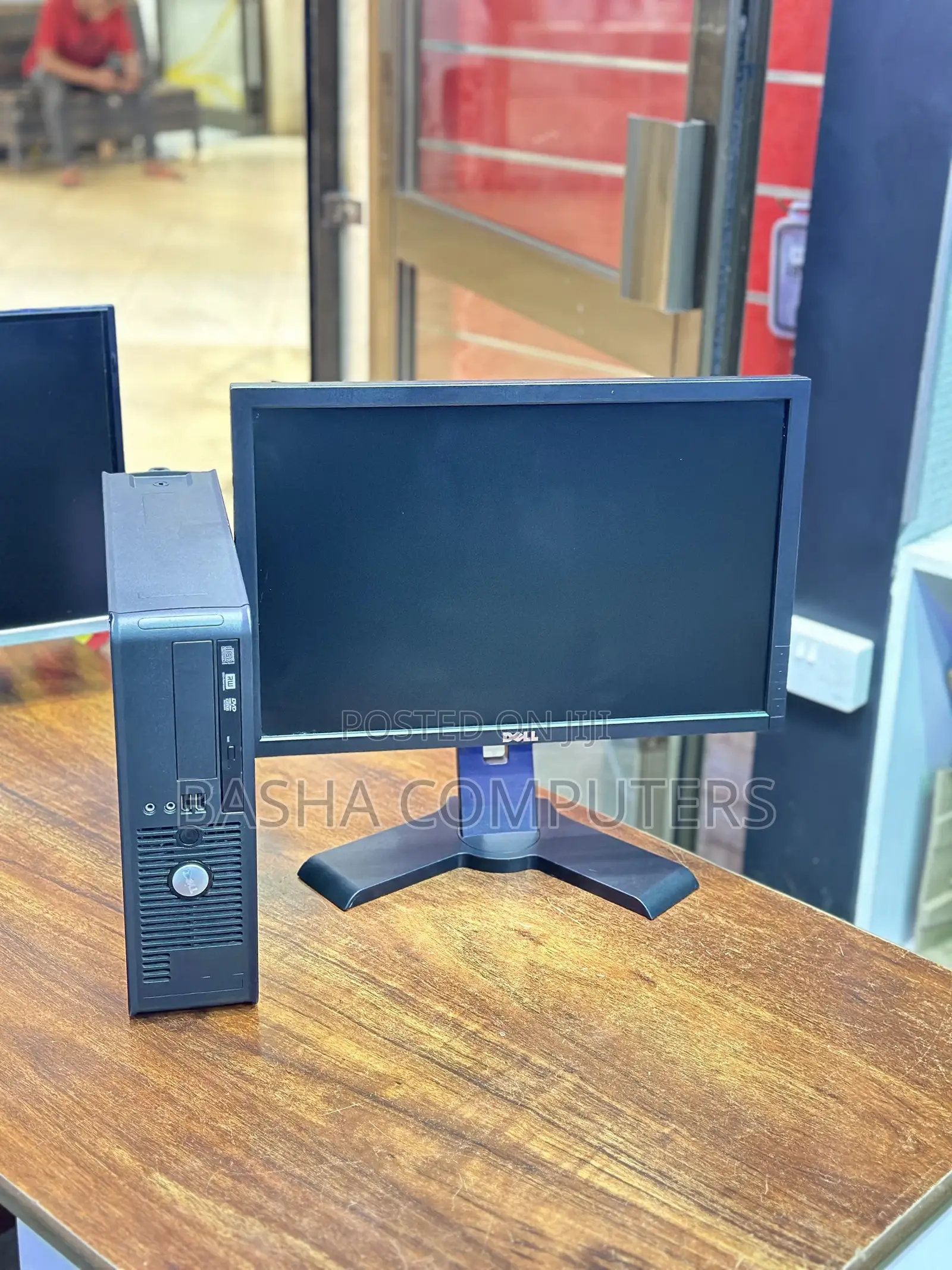 New Desktop Computer Dell OptiPlex 3050 8GB Intel Core i5 HDD+SSD 500GB