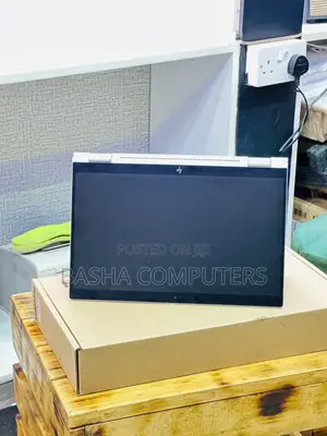 New Laptop HP EliteBook 1030 16GB Intel Core i7 SSD 512GB