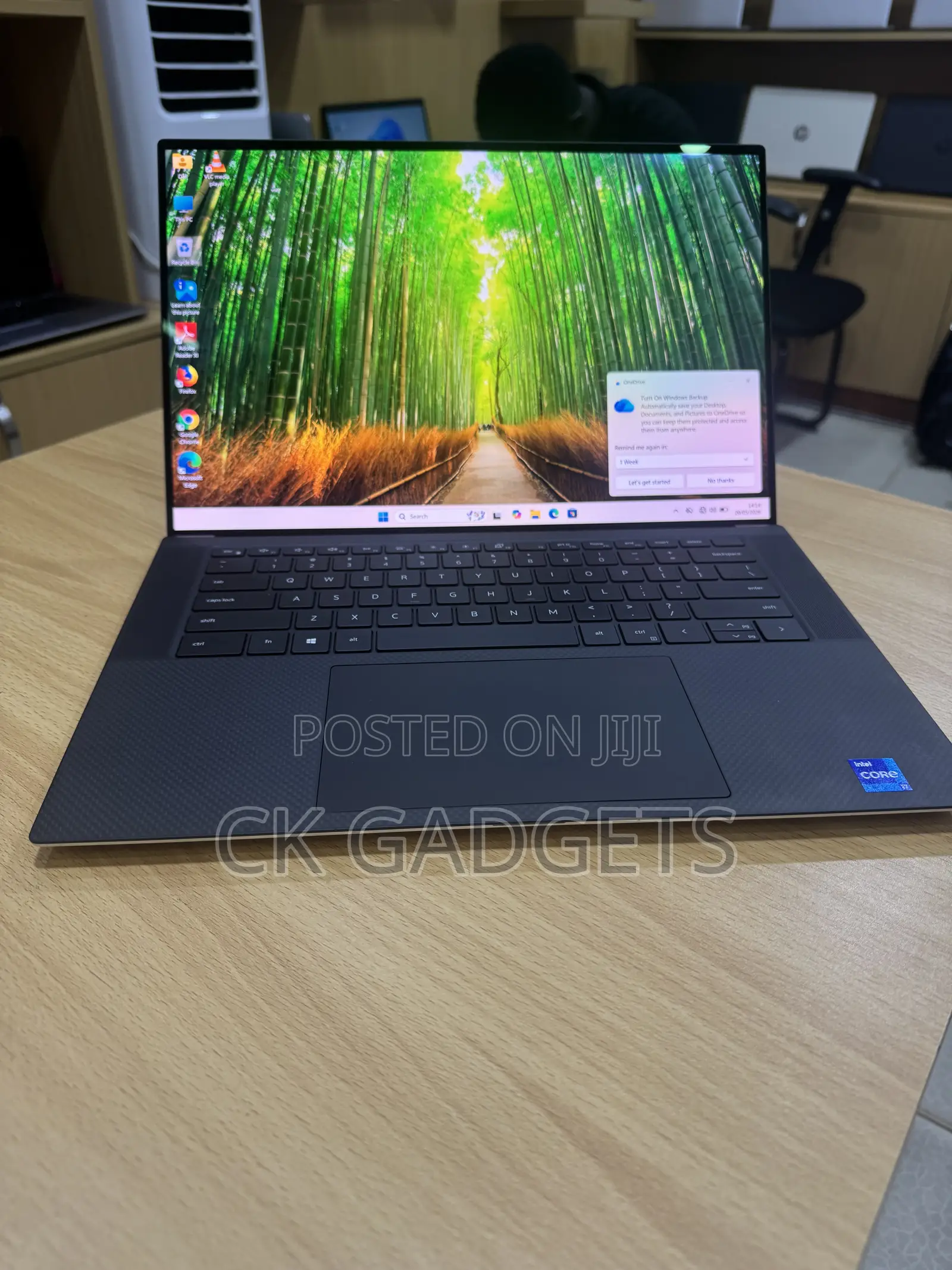 New Laptop Dell XPS 15 9510 16GB Intel Core i7 SSD 512GB