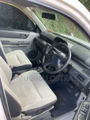 Nissan X-Trail 2005 White