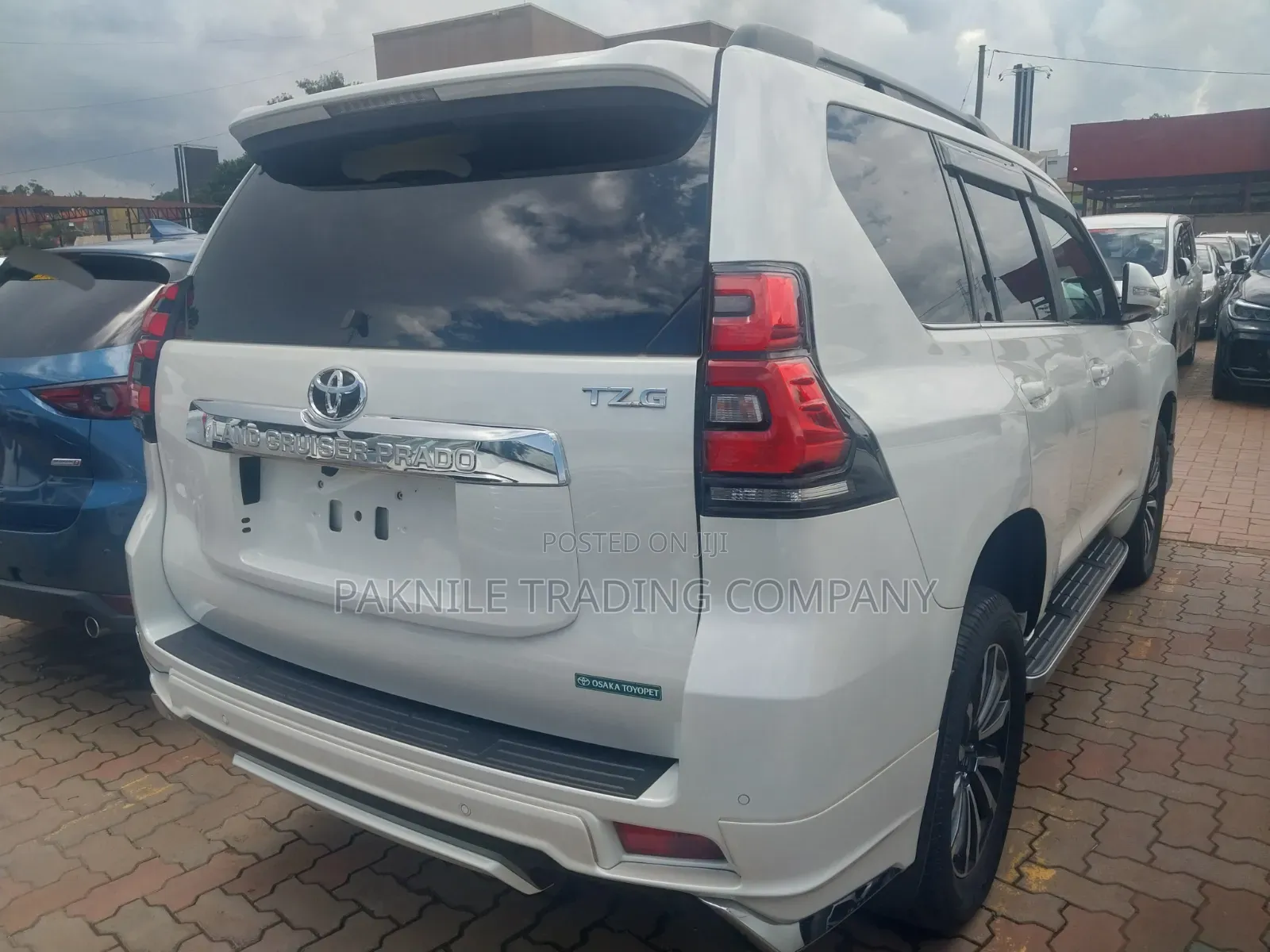 Toyota Land Cruiser Prado 2.7 2020 White