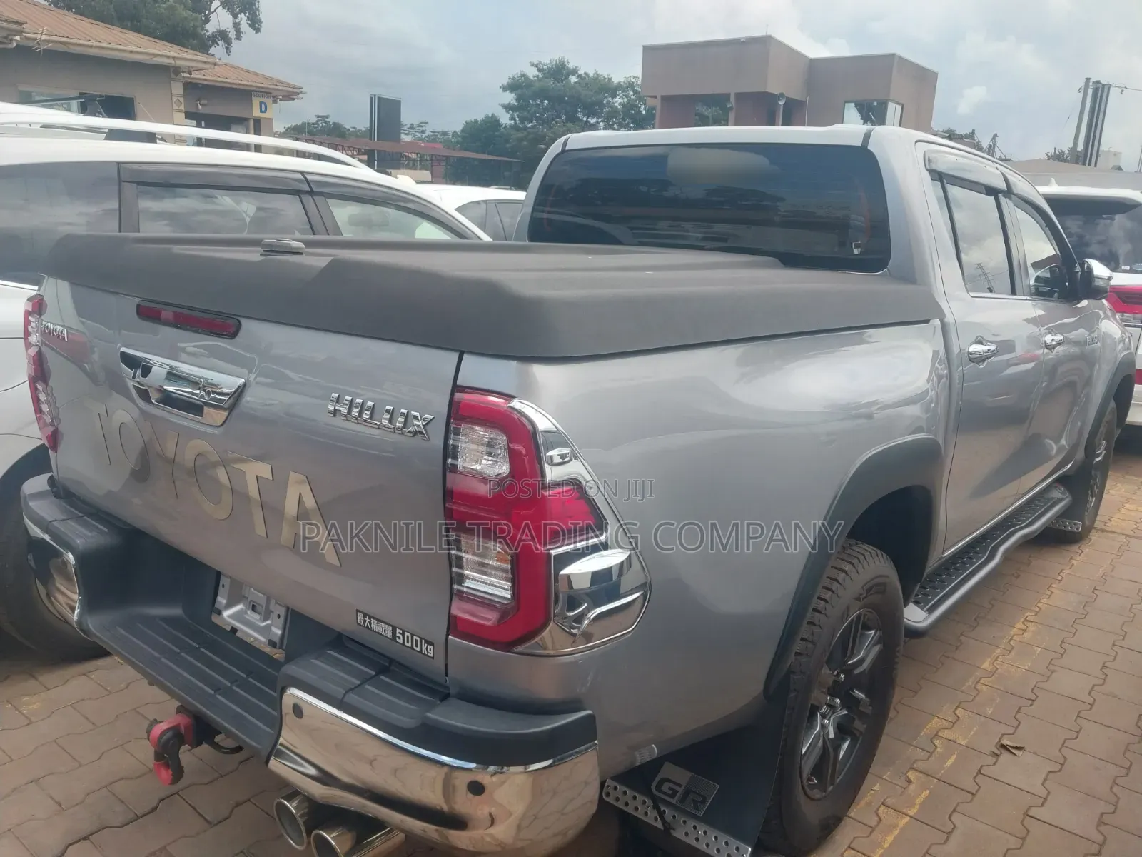 Toyota Hilux Revo Double Cab Deisel 2.4 AWD 2022 Silver