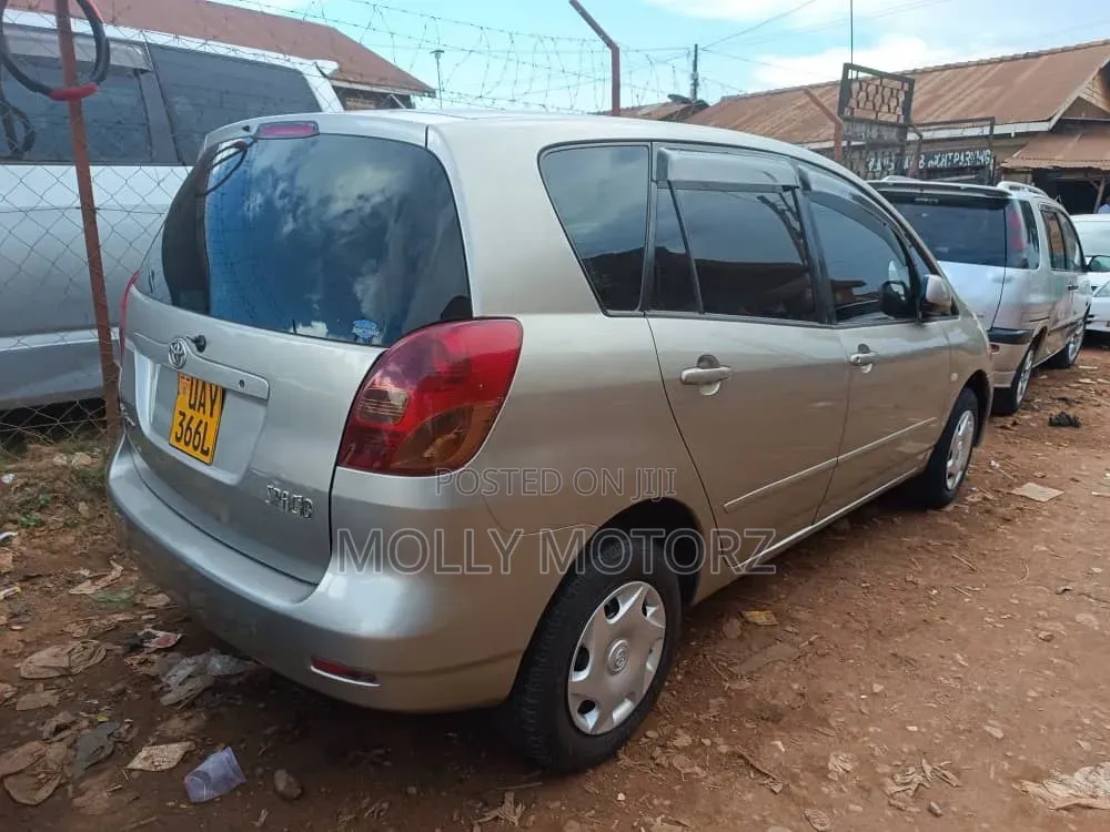 Toyota Corolla Spacio 2006 Silver
