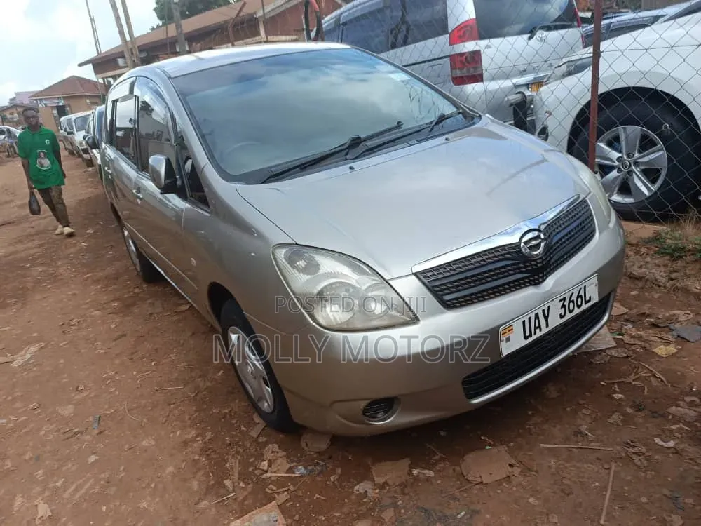 Toyota Corolla Spacio 2006 Silver