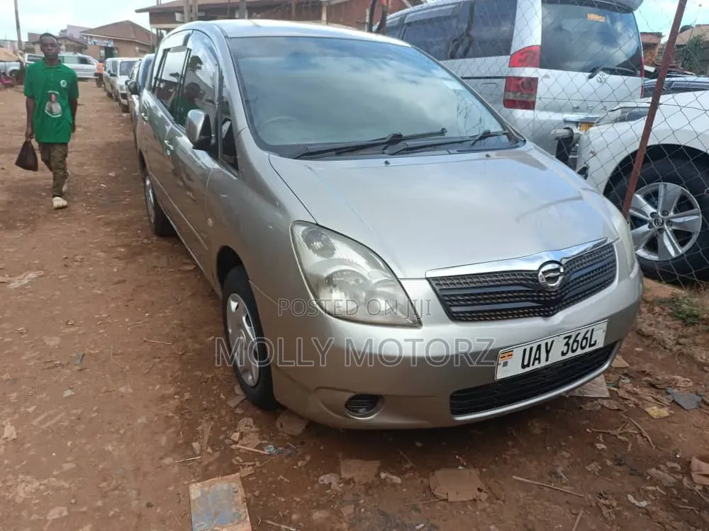 Toyota Corolla Spacio 2006 Silver