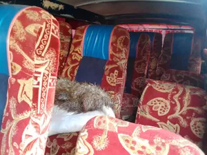 Toyota HiAce 1996 Blue