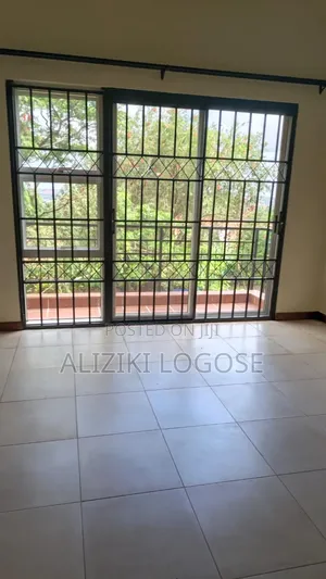 5bdrm Duplex in Lubowa, Central Division for rent