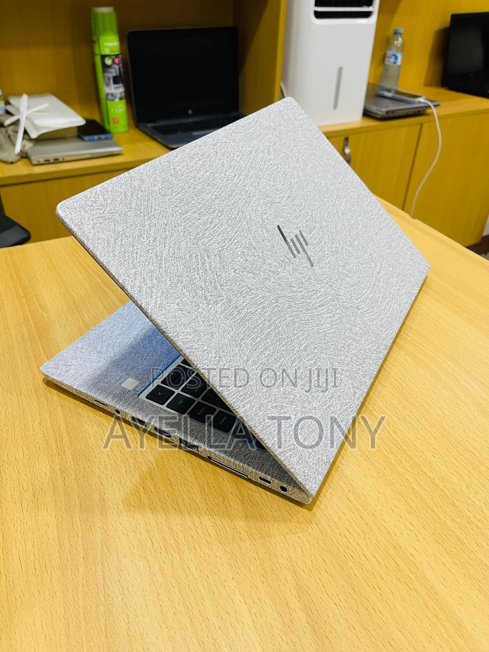 New Laptop HP EliteBook 840 G6 8GB Intel Core i7 SSD 256GB