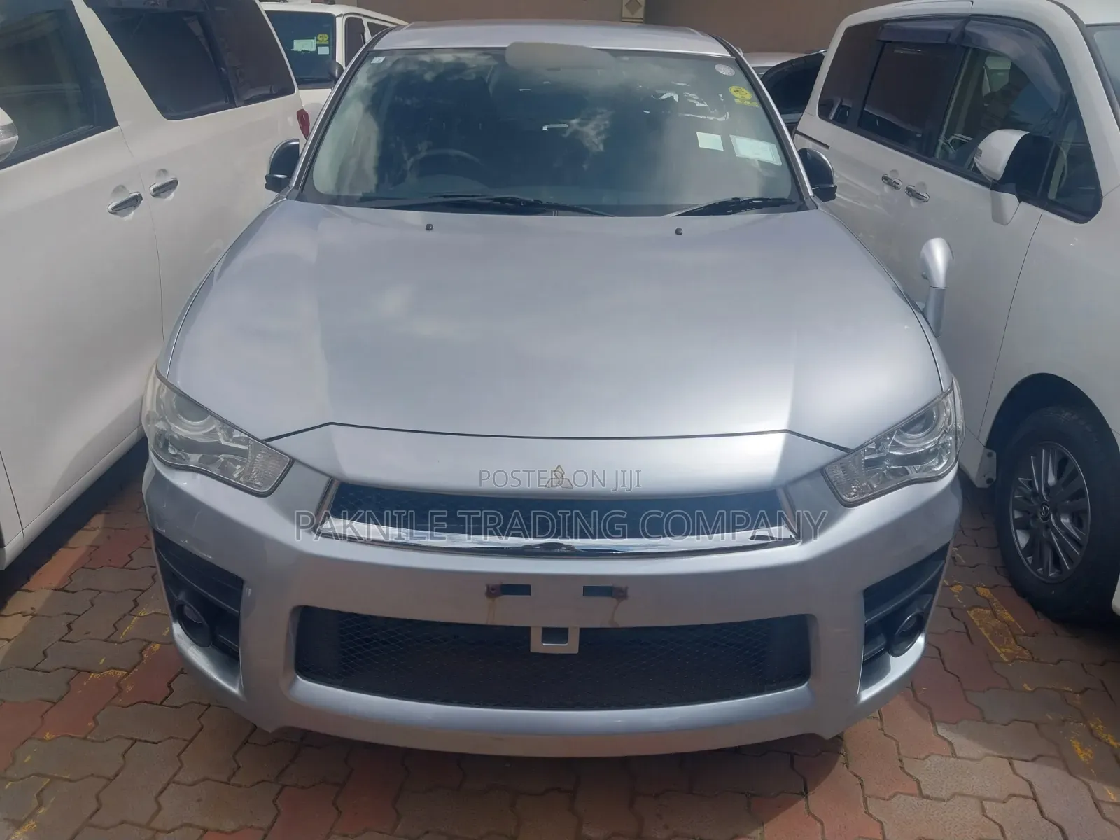 Mitsubishi Outlander SE (AWC) 2013 Silver