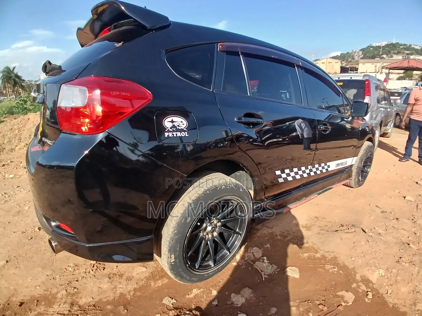 Subaru Impreza 2.0i Limited PZEV 4dr Hatchback AWD (2.0L 4cyl CVT) 2014