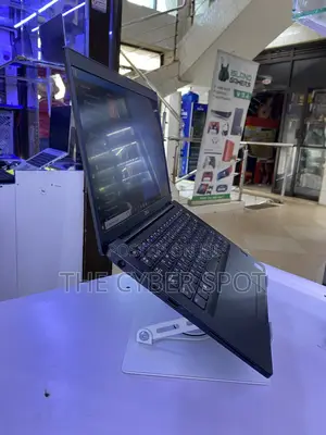 Laptop Dell Latitude 7390 8GB Intel Core i5 SSD 256GB