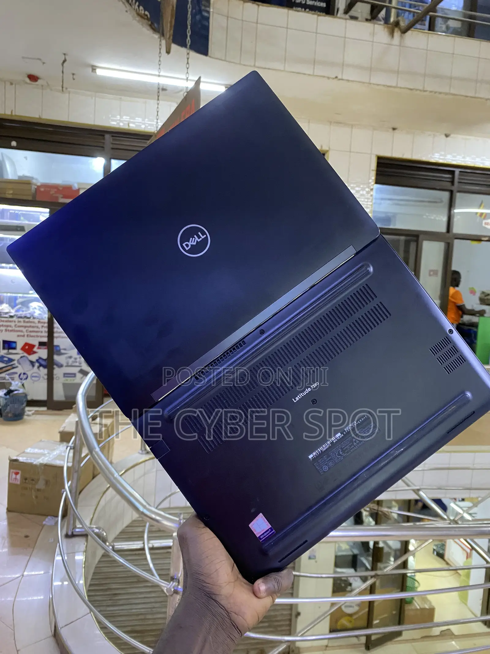 Laptop Dell Latitude 7390 8GB Intel Core i5 SSD 128GB