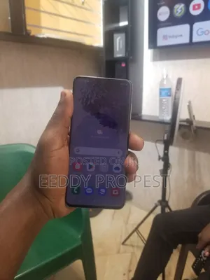 Samsung Galaxy S20 128 GB Gray