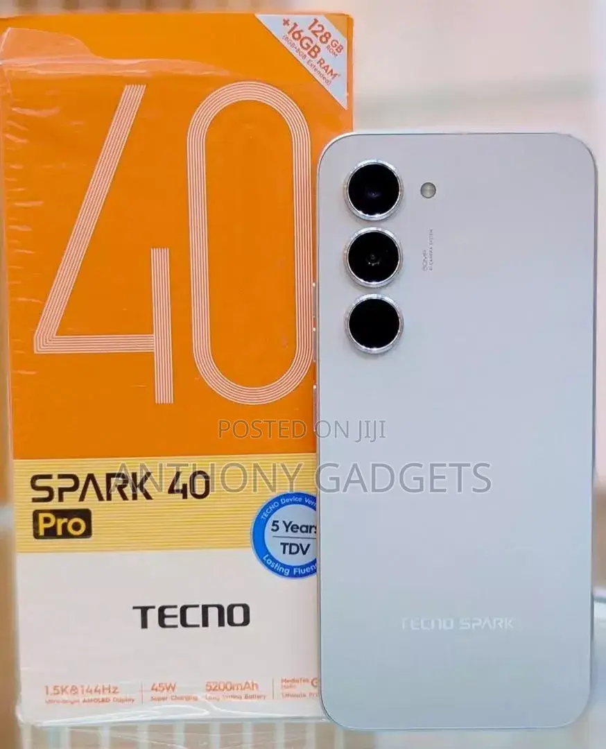 New Tecno Spark 40 Pro 256 GB Silver