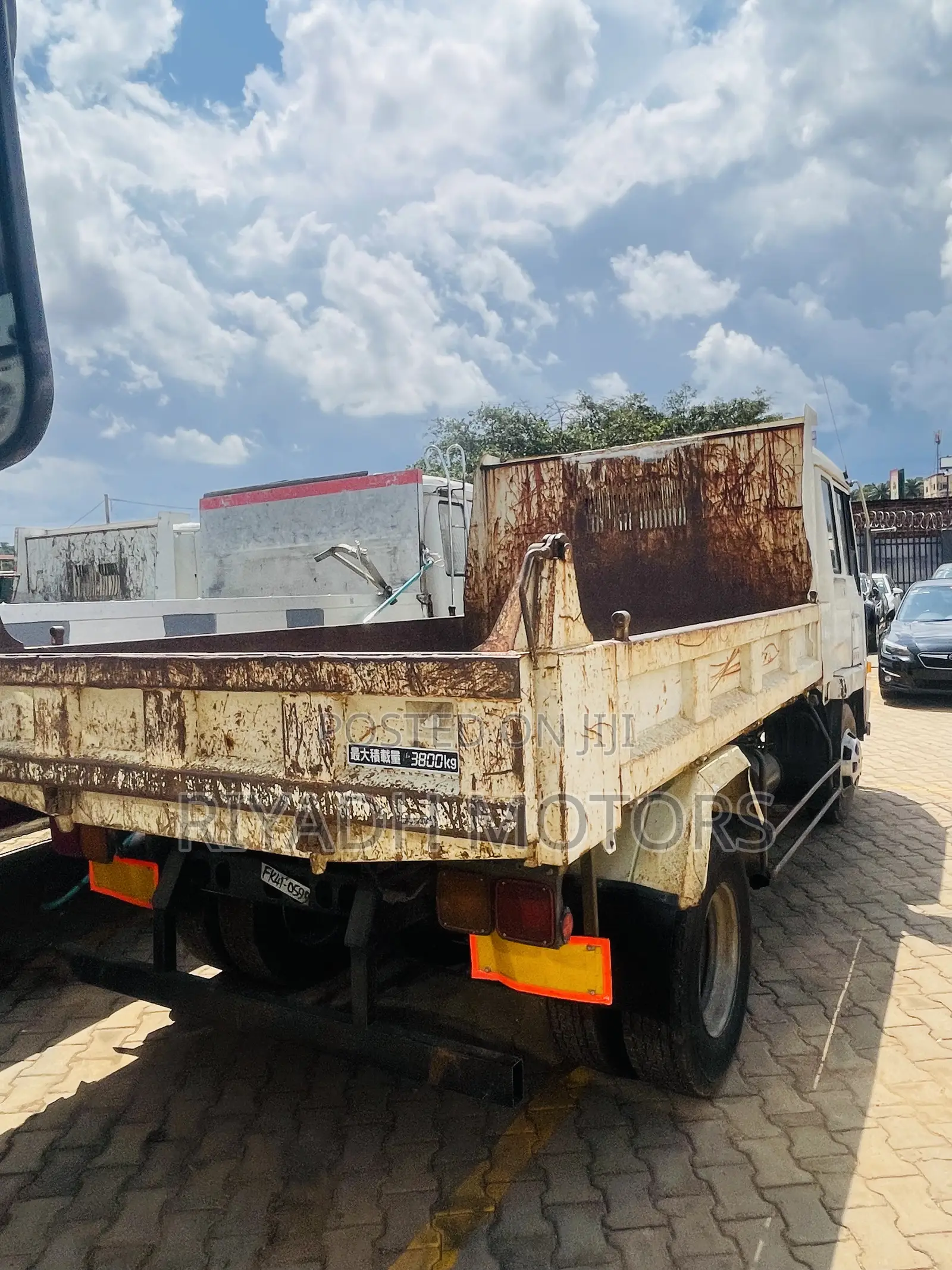 Fuso Tipper Ordinary 6d16 Engine