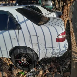 Toyota Corolla 2002 White