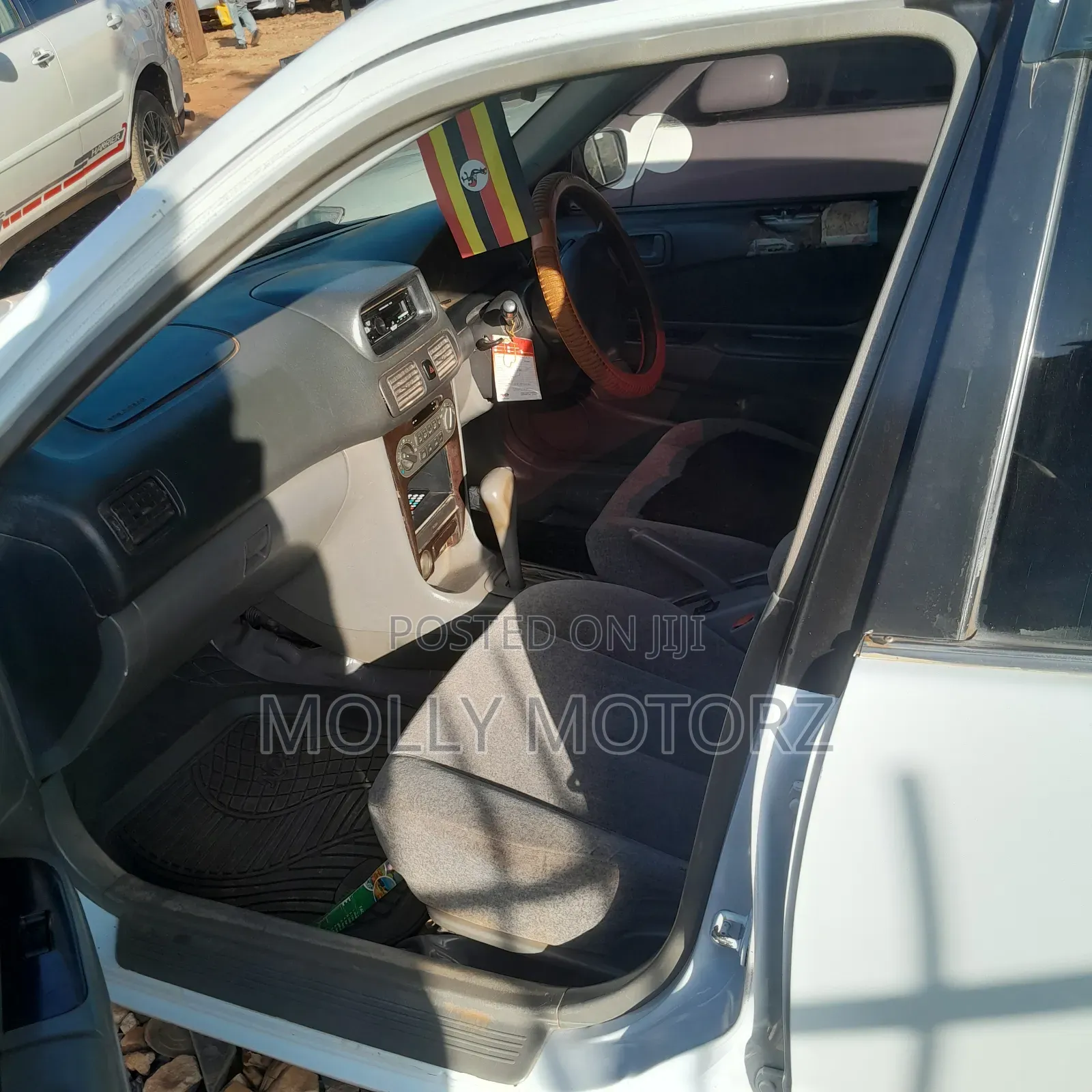 Toyota Corolla 2002 White