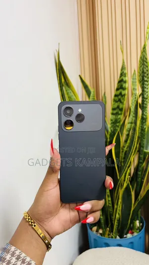 New Tecno Spark 40 256 GB Black
