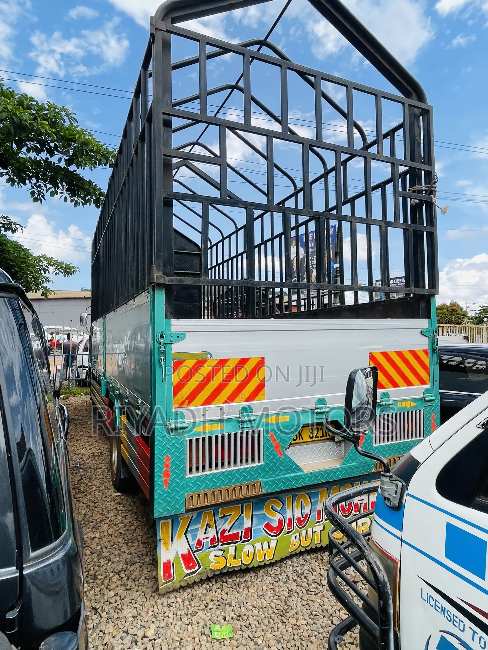 Isuzu Truck on Ubk Well Built