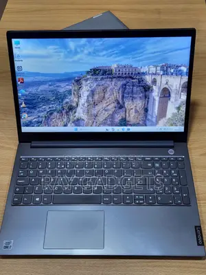 New Laptop Lenovo ThinkBook 13 8GB Intel Core i7 SSD 512GB