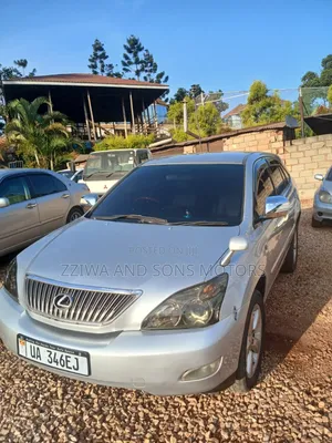 Toyota Harrier 2019 Silver