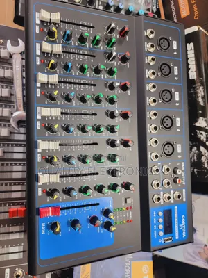Cortina 5 Channel Plain Mixer