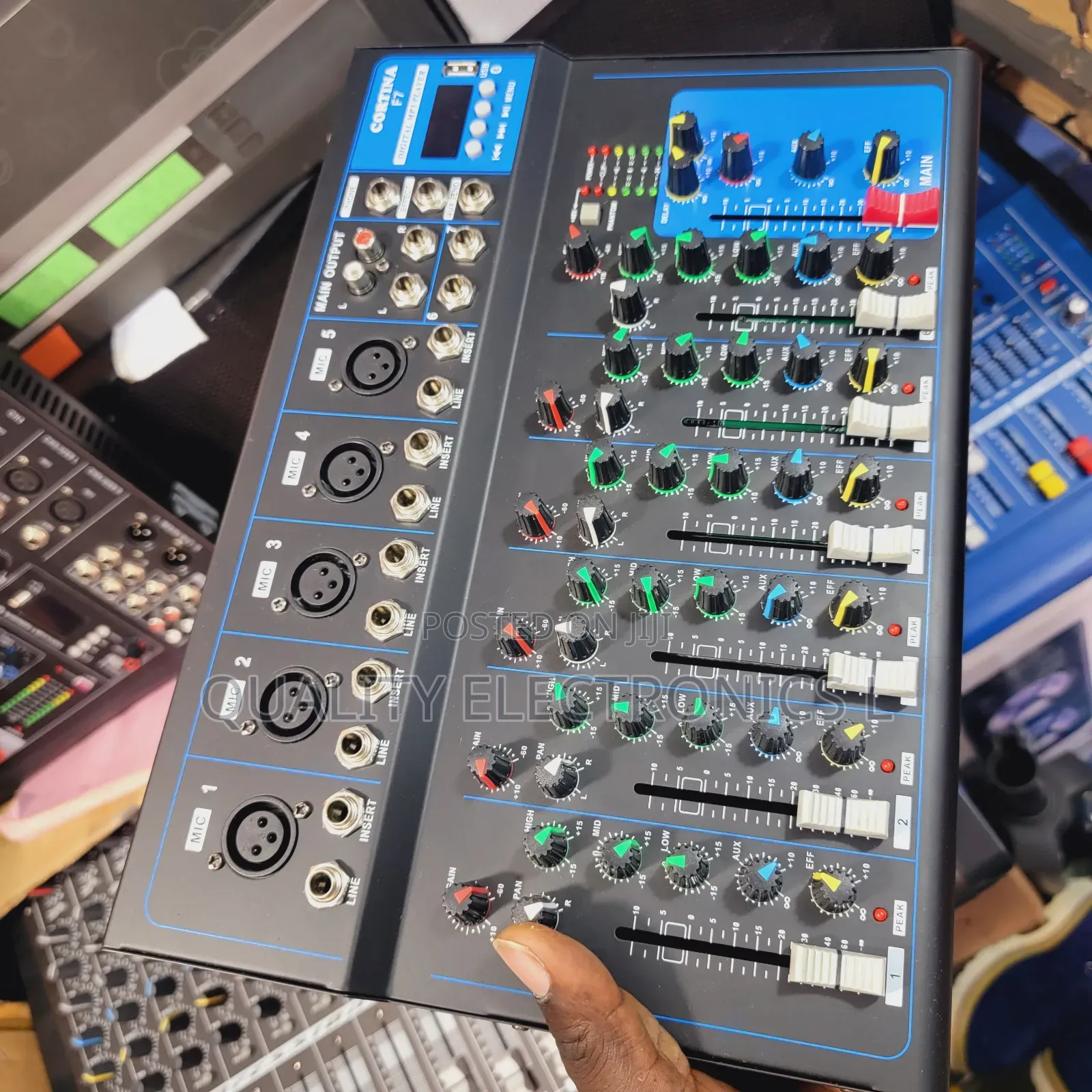 Cortina 5 Channel Plain Mixer