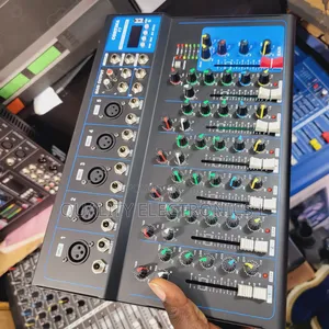 Cortina 5 Channel Plain Mixer