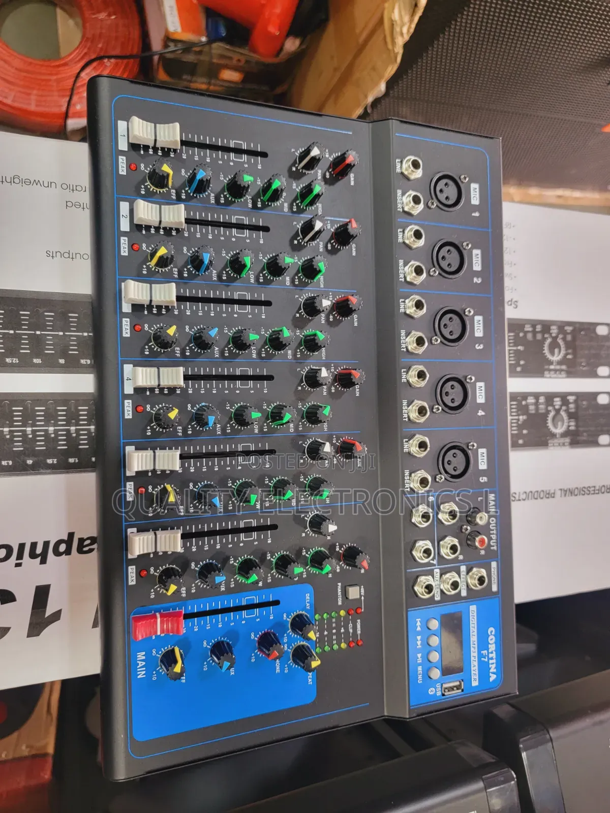 Cortina 5 Channel Plain Mixer