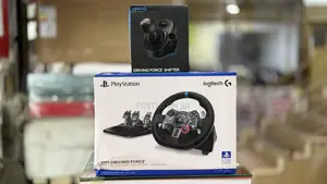 Logitech G29 Drive Force Race Wheel With Shifter For Ps5/3/4/ Pc