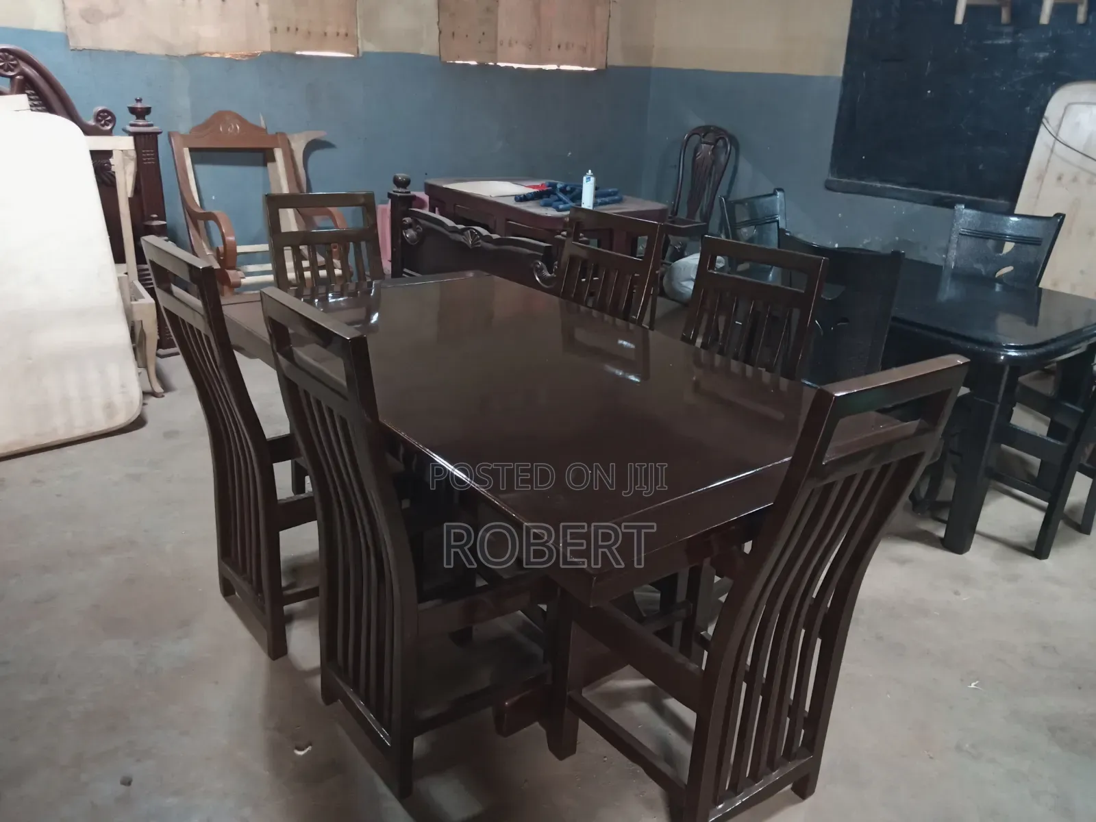 Dinning Table