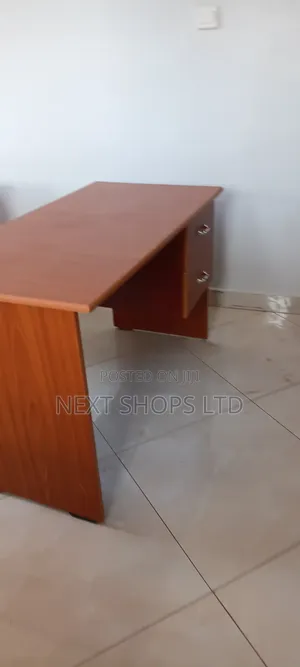Office Table/Office Table/Officetable/Officetable/Offices Tables/Ta103