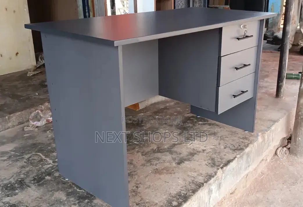 Office Table/Office Table/Officetable/Officetable/Offices Tables/T120