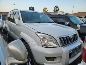 Toyota Land Cruiser Prado 2014 White
