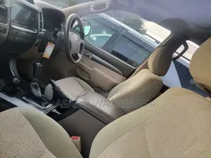Toyota Land Cruiser Prado 2014 White