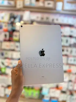 Apple iPad Pro 12.9 (2017) 64 GB Silver