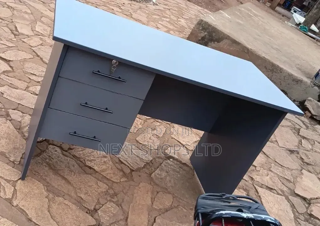 Office Table/Office Table/Officetable/Officetable/Offices Tables/T122
