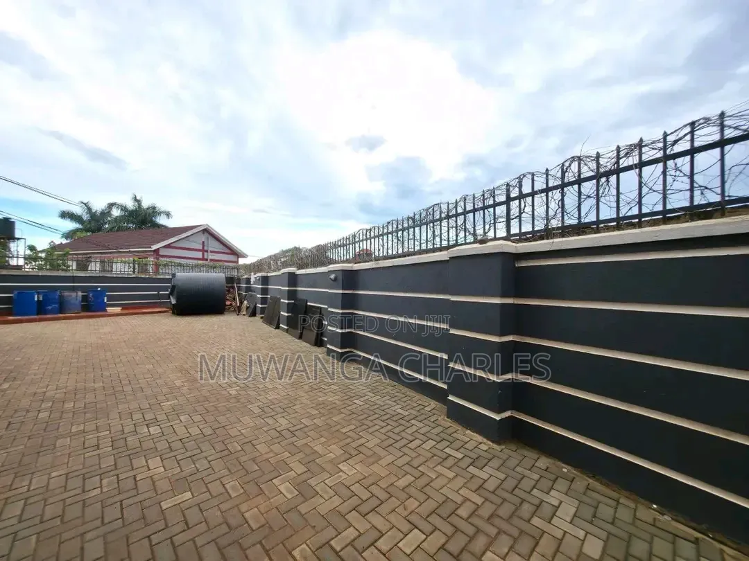 2bdrm Apartment in Fs Properties Ltd, Division A for rent