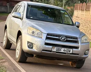 Toyota RAV4 4x4 2009 Silver