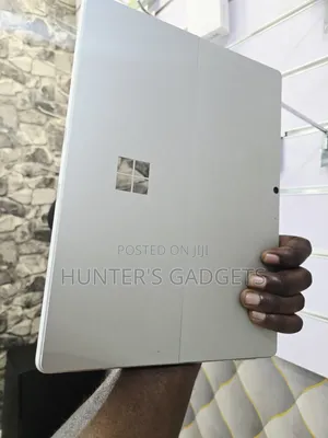 Laptop Microsoft Surface Pro 8 8GB Intel Core i5 SSHD (Hybrid) 256GB