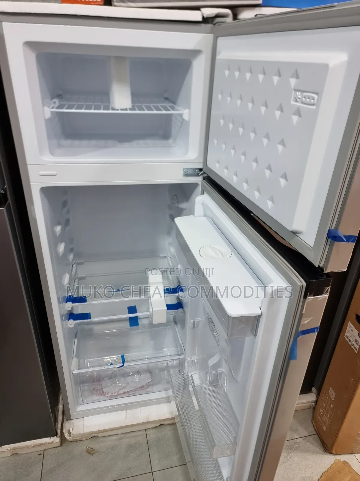 Refrigerator Chiq