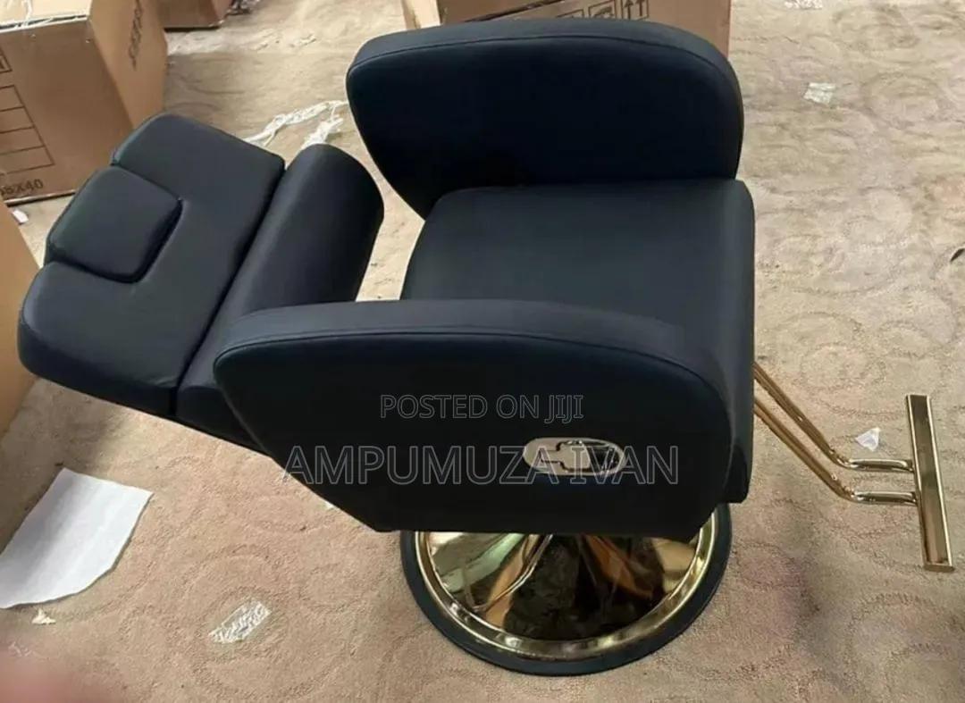 Styling or Scrub Chair 4445
