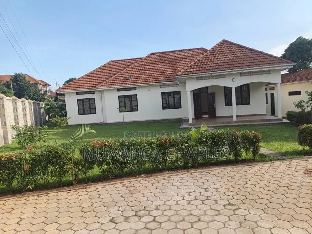 4bdrm Bungalow in Fs Properties Ltd, Nakawa for rent