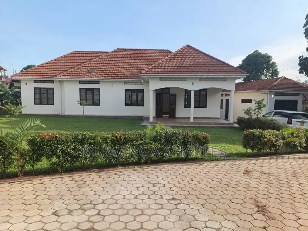 4bdrm Bungalow in Fs Properties Ltd, Nakawa for rent