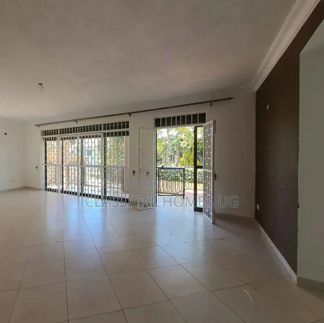 5bdrm Duplex in Kira, Central Division for rent