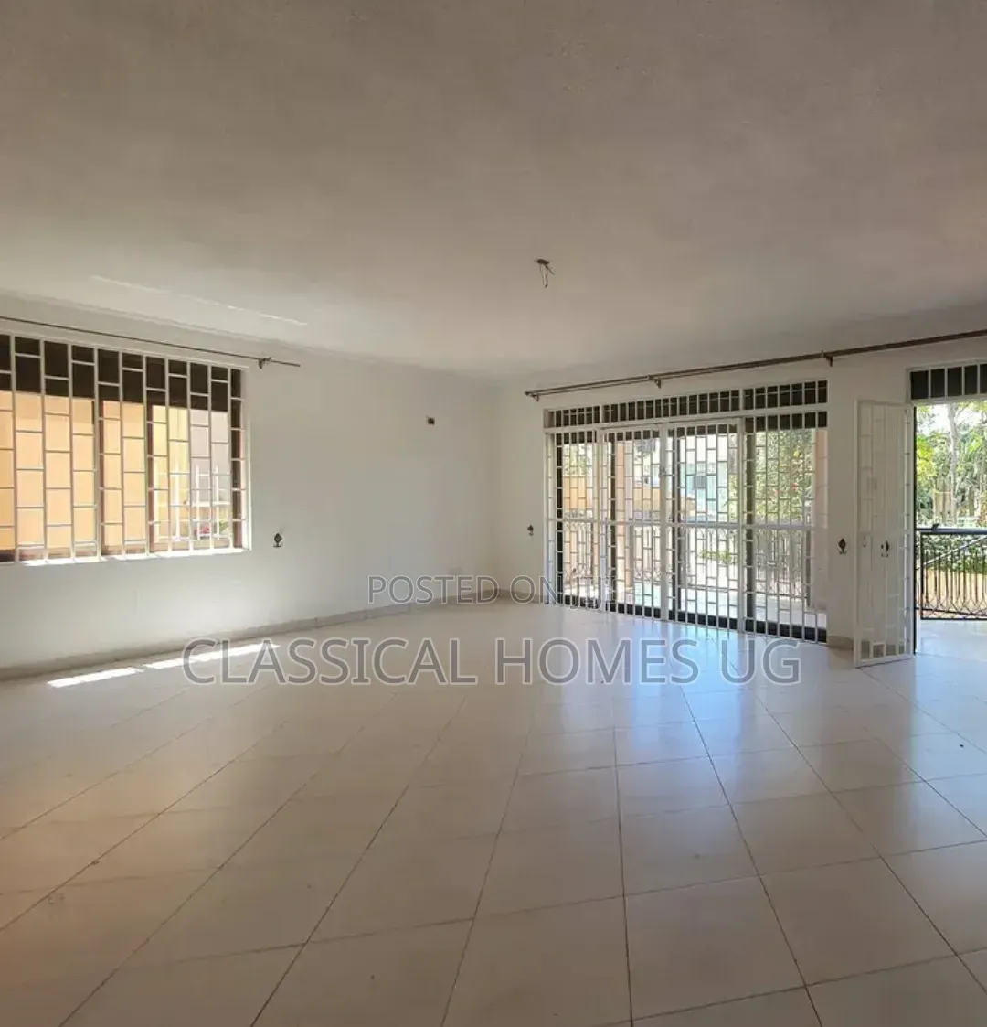 5bdrm Duplex in Kira, Central Division for rent