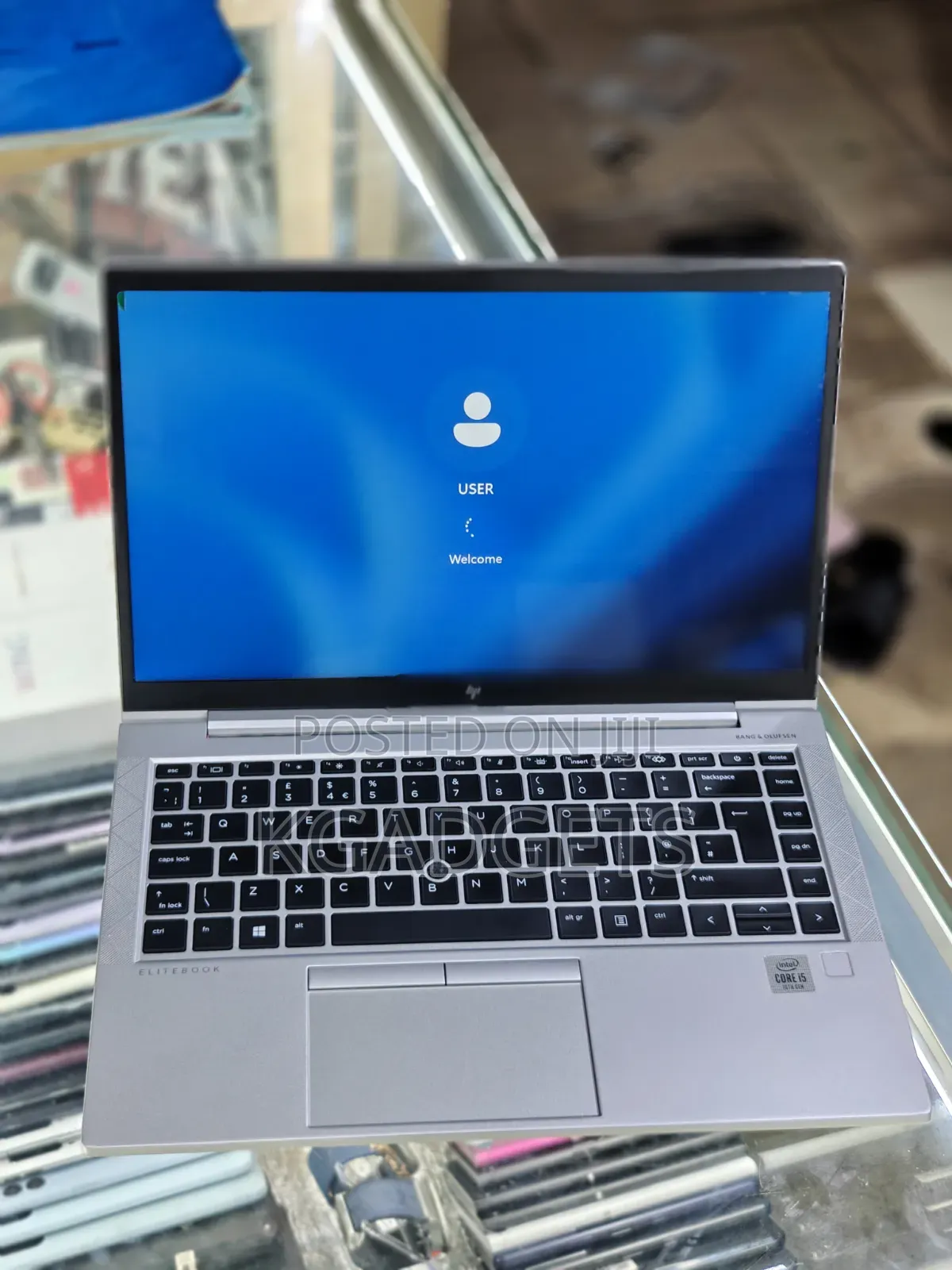 New Laptop HP EliteBook 840 G7 8GB Intel Core i5 SSD 256GB