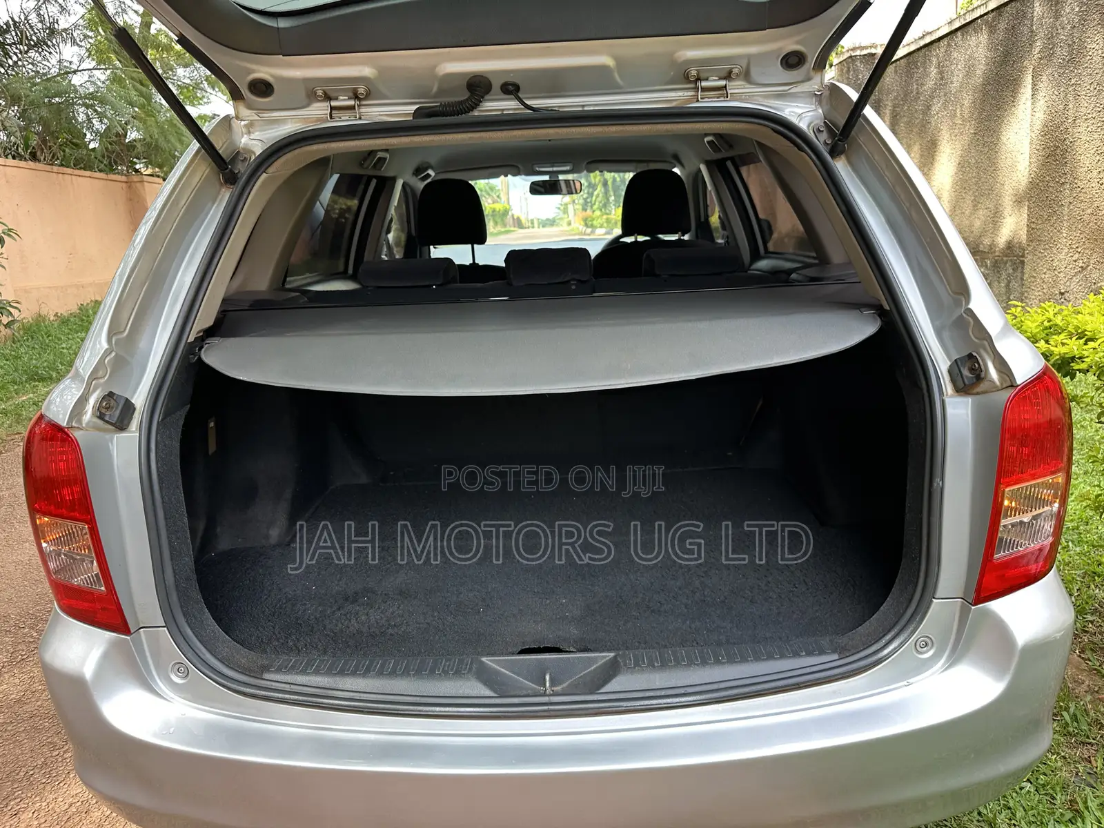 Toyota Corolla Fielder 1.5 Petrol FWD 2008 Silver